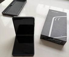 Samsung Galaxy Z Flip 7