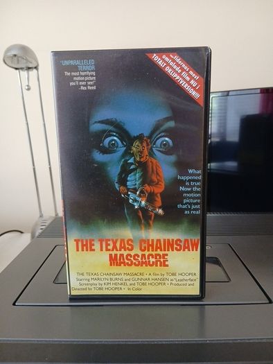 The Texas Chainsaw Massacre 1974 Film. English With Subtitles (Rare Scope Version) Letterbox Black Bars.