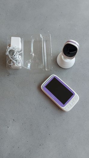 BT Baby Monitor 6000 with holder