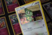 Axew ! Promo ! Holo ! Black &amp; White Era ! 2011 ! Pokemon Card !