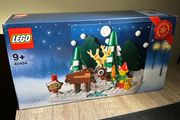 Lego Christmas Santa's Front Yard GWP Limited Edition (Brand New Unopened)