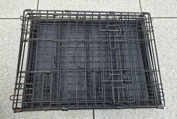 Small dog crate