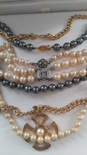vintage jewelry