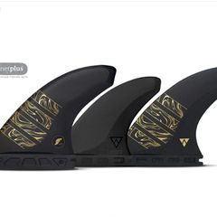 Futures Medium Alpha Vector 3/2 Carbon Surfboard Five Fin - Carbon Black