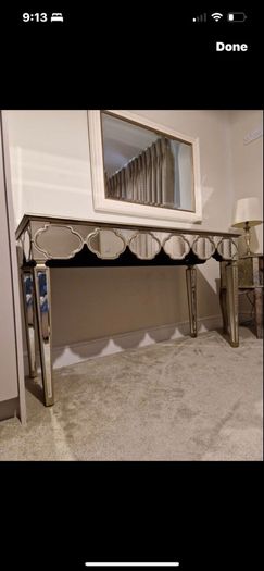 Camden Isle Yasmina Console