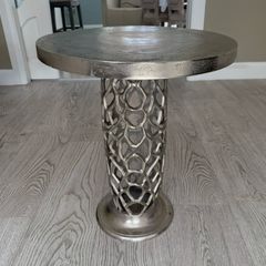 A set of 2 Aluminum Round Side Table