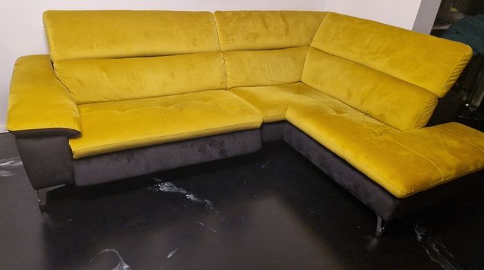 Corner sofa