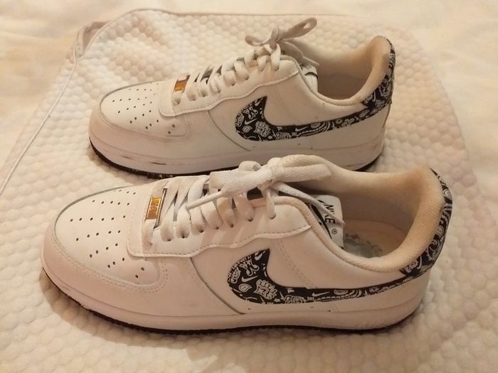 Mens Nike Trainers-size 8.5 Uk/eu 42