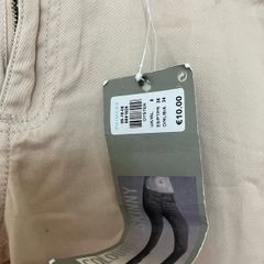 Brand new Women's Jeans size 8