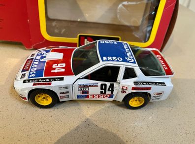 Porsche 924 Turbo defects 1/18 Burago