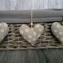 Set of 6,8,10,12.. daisies napkins / matching decorative hearts Image 7