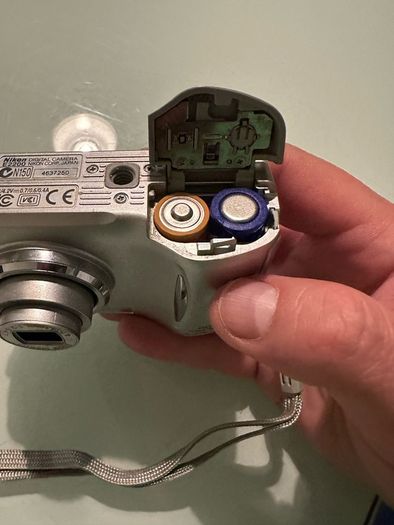 Nikon Coolpix 2200