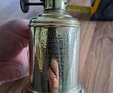 Oil lamp