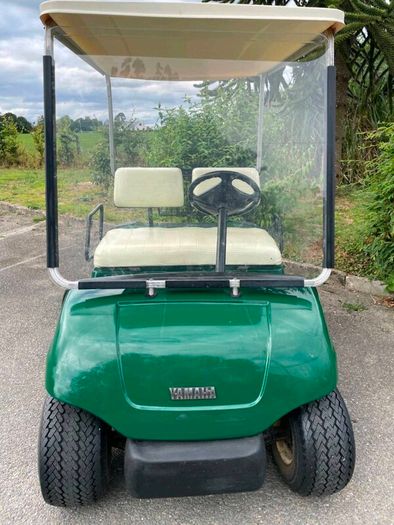 Yamaha petrol golf buggy