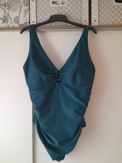 swim suit