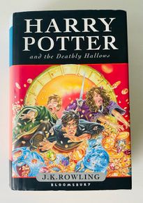Book: Harry Potter and the Deathly Hallows - first Edition