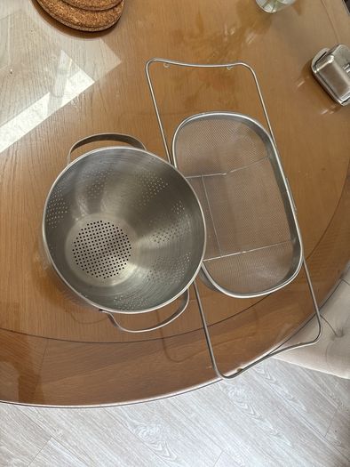 Colanders