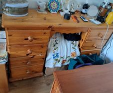 dressing table