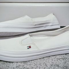 Tommy Hilfiger shoes women size 6