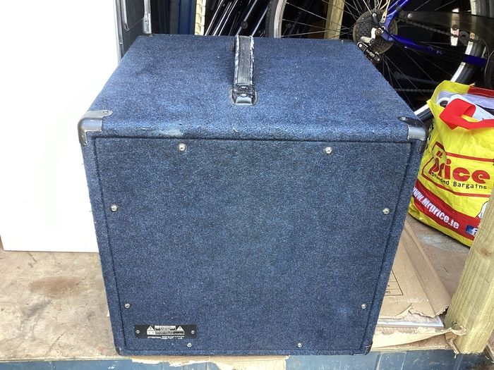 Roland Active Powered Subwoofer 200 Watts Speaker with inbuilt Amp in Excellent Condition.