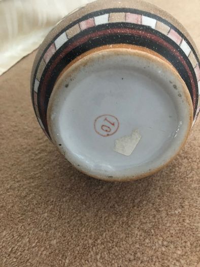 Glass bottle