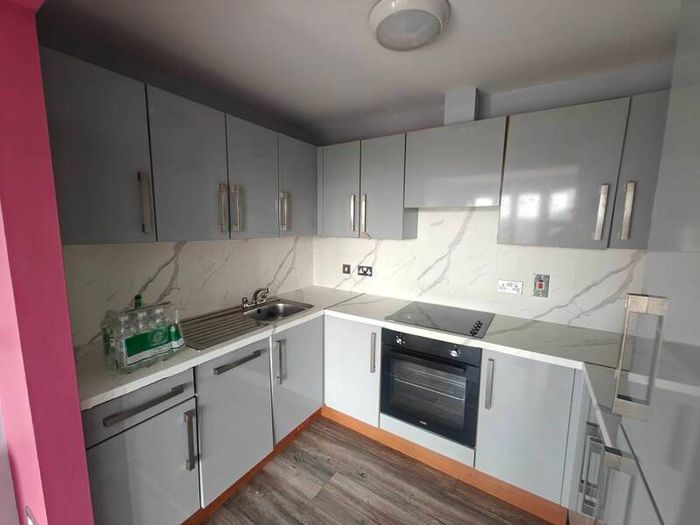 FREE Fitted Kitchen