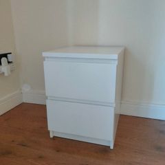 IKEA MALM Bedside Table - 2 Drawers - White. 40x55 cm
