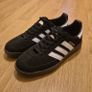 Black and white trainers size 6 Image 3