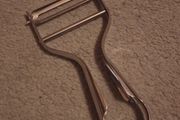 Stainless Steel Peeler
