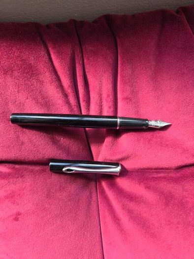 Diplomat Magnum fountain pen