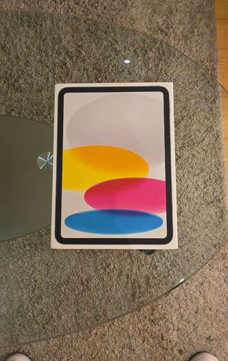 Apple Ipad 11th Generation 256GB WiFi and Cellular IRISH