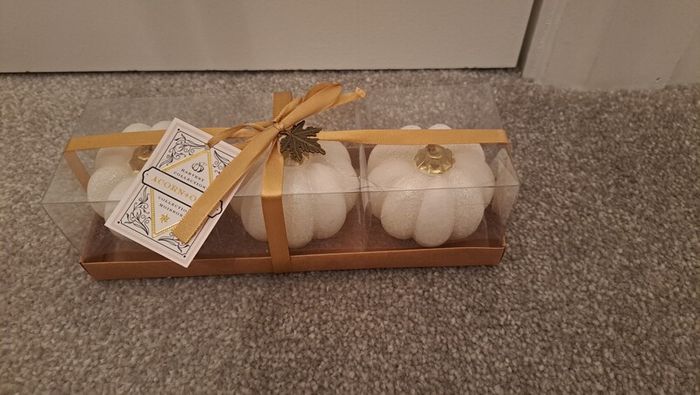 White Candle Pumpkin Set