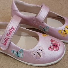 Brand new Lelli Kelly size EU 33 /UK 1 BNWT