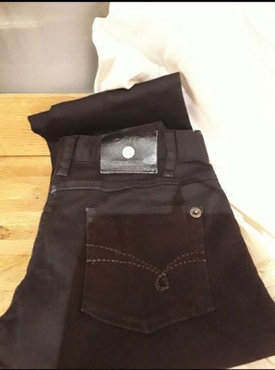 (2 Piece) Designer DKNY Girls Outfit to fit 11 to 12 YRS