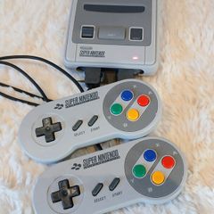 Nintendo Classic Mini SNES Console Bundle - 2 Controllers & Cables - Perfect Working Order