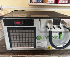 Beer cooler + Taps