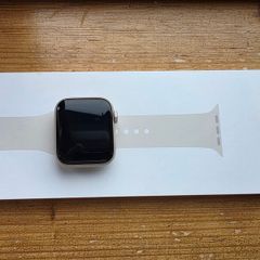 Apple Watch SE 3 (GPS + Cellular) 40mm