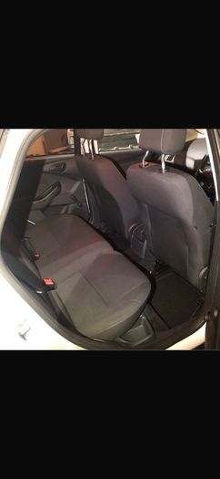 151 White Ford Focus