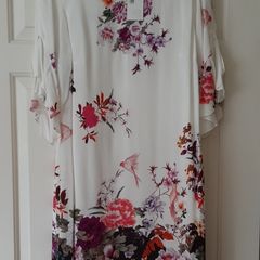 New beautiful frill sleeve print dress