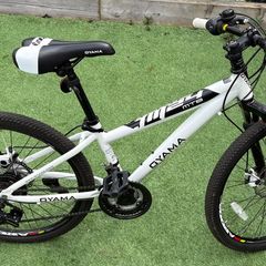 24" JM24 Oyama White Mountain Bike