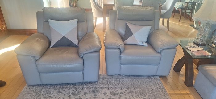 leather couch cream