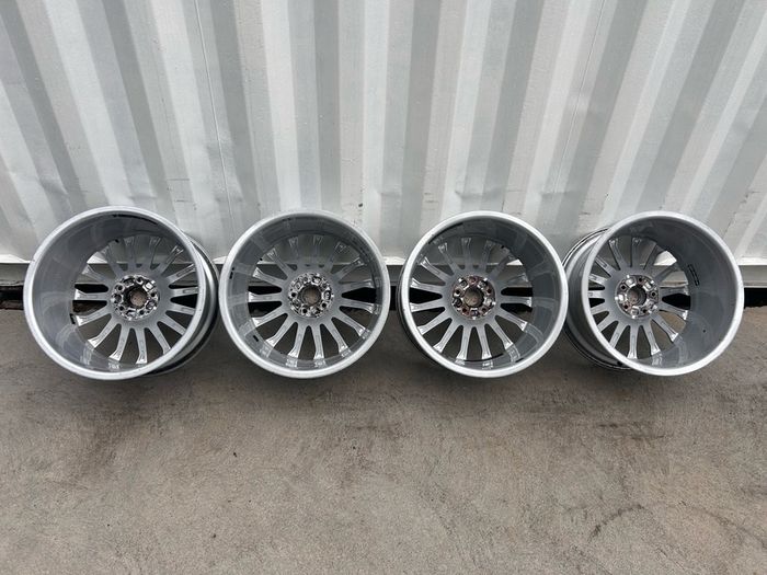 Genuine Audi A8/S8 19" Alloy Wheels