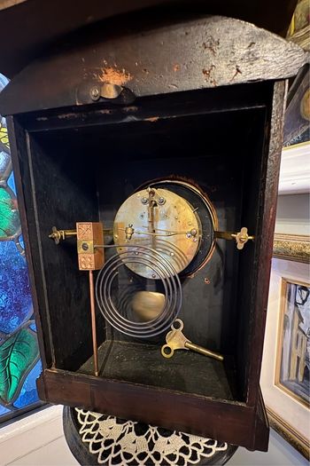 Vintage Mahogany Mantle Clock