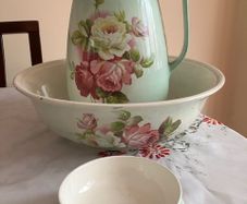 Vintage Arklow Pottery Wash Jug, Bowl & Soap Dish Set
