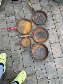 cast iron pans