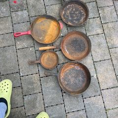 cast iron pans