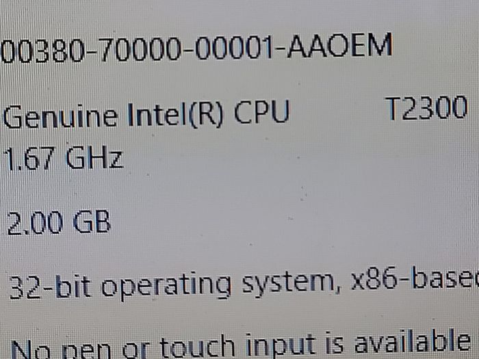 Vintage Acer Aspire. 5612 WLMi, Intel Core Duo Processor, CPU T2300, 1.66GHZ, 32 bit,  2GB Ram, Windows 10, Microsoft Edge, Chrome and VCL