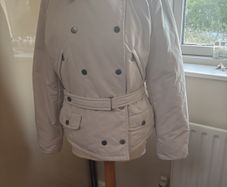 Weekend MaxMara Padded Ivory Jacket - Size 12
