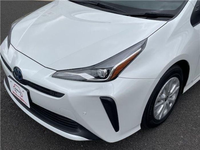 Toyota Prius in excellent condition for sale 2021