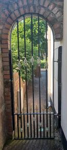 Iron Side Gate